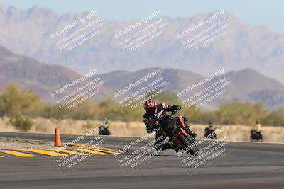 media/Nov-06-2022-SoCal Trackdays (Sun) [[208d2ccc26]]/Turn 14 (930am)/